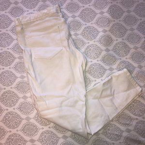 White Mid-Rise Jegging